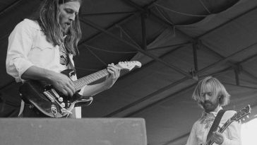 “Everyone knows Take My Breath Away, the chart-topping ballad from Top Gun. But there’s a good chance you haven’t heard this seven-minute anthem”: David Gilmour’s 10 greatest guitar guest appearances, from folk legend Roy Harper to Paul McCartney