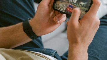 The Future of Mobile Gaming: Messaging Apps-the New Game Hubs