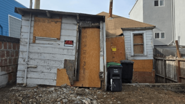 You have a few hours left to bid on this burned-out husk in San Francisco