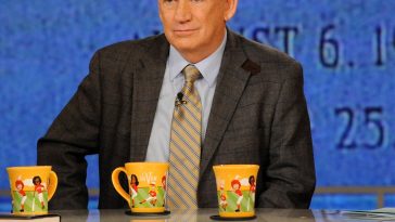 JonBenét Ramsey’s Dad Issues Rare Plea to Police 28 Years After Murder