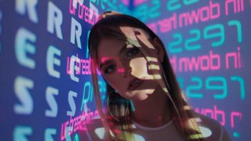 Naomi Jane Unveils New Single/Music Video “Press Send”