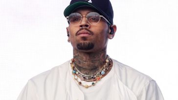 Chris Brown admits on dating multiple ladies