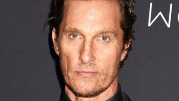 Matthew McConaughey shares advice his mother gave him over naked arrest