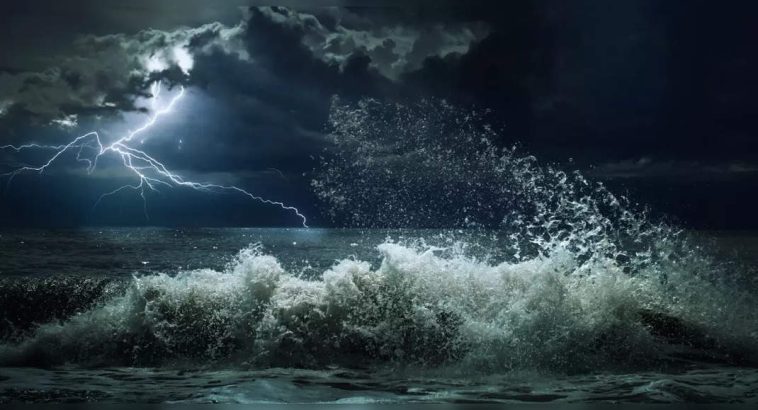 Red alert issued as Cyclone Fengal set to make landfall along Tamil Nadu’s southeastern coast