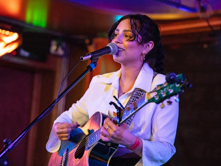 Savanna Leigh performed at Barboza on November 22, 2024