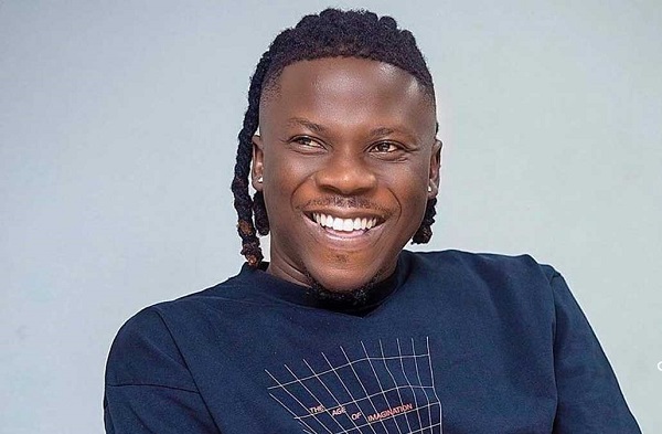 ‘I React To Criticism With A Lot Of Applause’ – Stonebwoy
