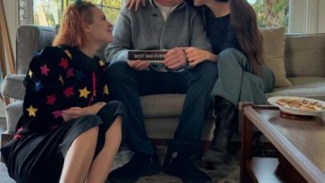 Bruce Willis’s daughters gift him ‘best dad’ tribute for Thanksgiving