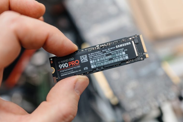 Samsung’s 990 Pro SSD is a flawless no-brainer when it’s 36% off