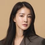 Lee Si Young In Talks To Lead New Drama By “Secret Garden” Director