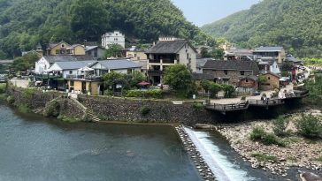 A Walk Through China’s New Model Countryside
