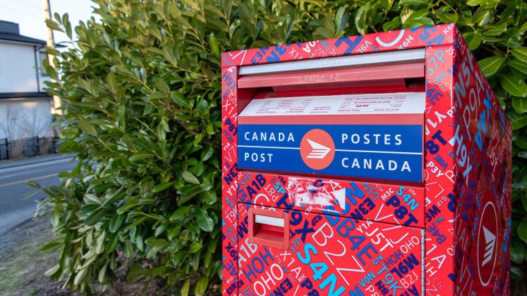PSA: Watch out for scams related to the Canada Post strike