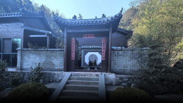 A Hubei TCM Clinic Promised to Cure Cancer. Then the Deaths Began.