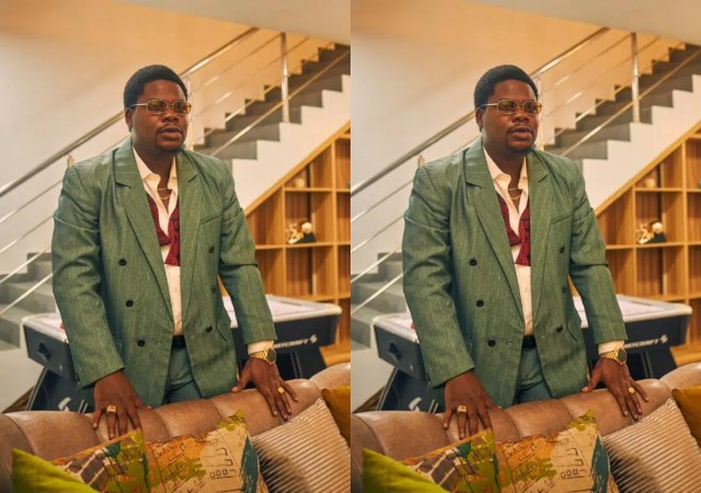 Mr Macaroni Criticizes Nigerian Politicians Who Steal Public Money