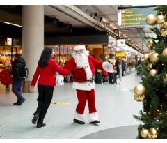 ‘Jingle all the Runway’ at Schiphol: win tickets to Lapland!