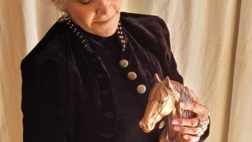 Outlaw Country Legend Lacy J. Dalton Inducted Into The Mustang Heritage Hall of Fame in Nashville, Tennessee