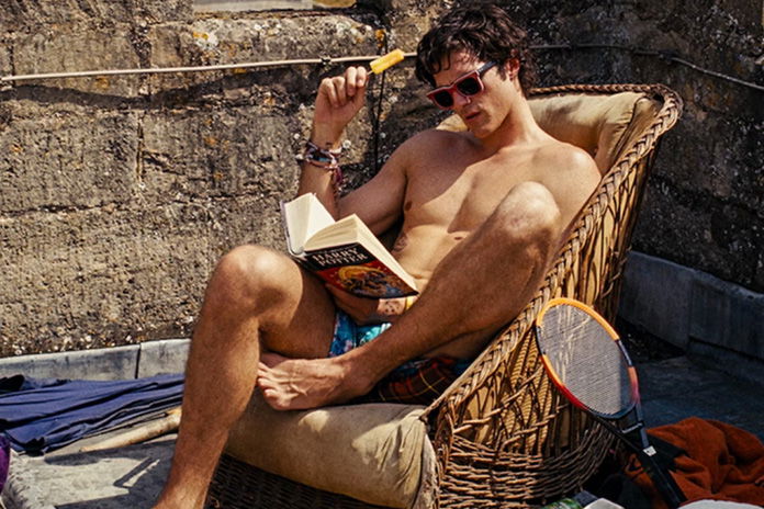 Quick News: Heights, Loser, Round, Loud