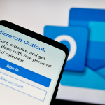 Classic Outlook gets an official ‘death date’ as users are urged to switch