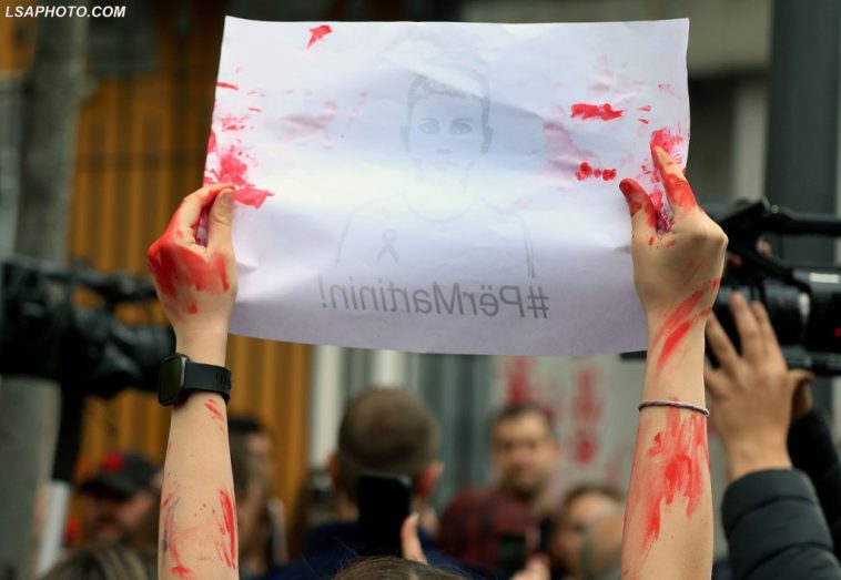 Kur interneti bëhet fatal…