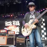 “People don’t use enough downstrokes. That up-and-down crap is for the birds”: Tom Petersson’s 12 tips for bass players