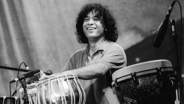 Tabla Maestro Zakir Hussain Dies at 73