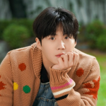 Kim Seon Ho Confirmed To Leave Current Agency + In Talks To Sign With Song Joong Ki’s Agency