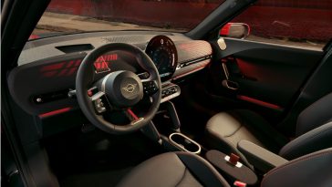 MINI Expands Lineup with Electric John Cooper Works Models