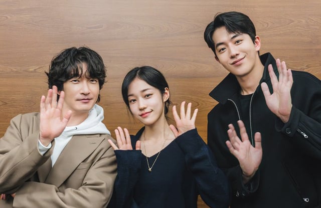 Nam Joo Hyuk Stars in New Netflix Fantasy Drama, “East Palace”