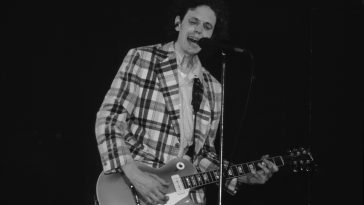 Slim Dunlap, Former Replacements Guitarist, Dies at 73