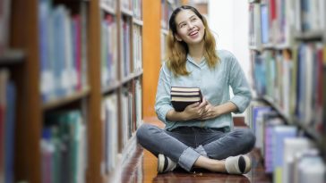 8 Tips to Get Into Your Dream University
