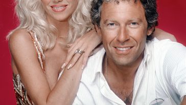 Alan Hamel, 88, seen on date with two beautiful women after late wife Suzanne Somers urged him not to ‘mope around’