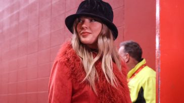 Is Taylor Swift in Pittsburgh For the Chiefs Game Against the Steelers on Christmas Day?