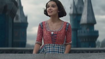 Clip: “Snow White” Song ‘Waiting on a Wish’