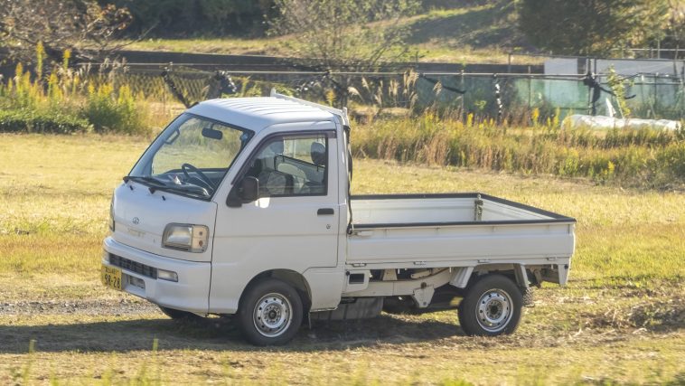 5 Of The Fastest Japanese Kei Trucks, Ranked By Top Speed