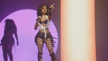 Watch Tyla’s Live Performance of “Push 2 Start” from Her South Africa Tour