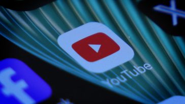 YouTube copies Netflix’s old ‘Play Something’ button in new test