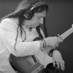 “When people said I probably wouldn’t be able to play again, I wasn’t going to listen to that”: Scottish guitarist relearns how to play guitar with one arm after severe stroke