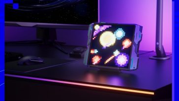 Add a Little Nostalgia to Your Desk With These Customizable Pixel Art Lights