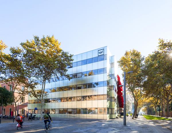 Spanish University opens 2025 fully funded scholarships for international students