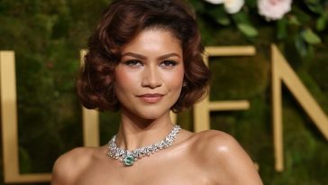 Zendaya’s Golden Globe Look Was Everything—But That Ring? Everyone’s Talking!