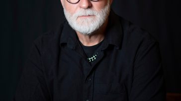 Bob Mould Announces Tour and New Album Here We Go Crazy, Shares Video: Watch