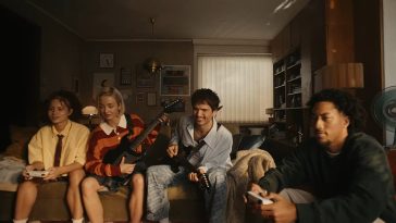 Fortnite Festival is turning into Rock Band with local multiplayer