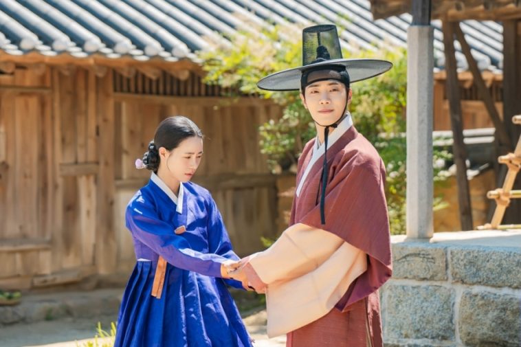 Lim Ji Yeon And Choo Young Woo Are A Smitten Married Couple In “The Tale Of Lady Ok”