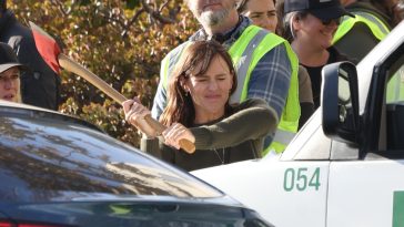 Jennifer Garner and Ben Affleck Lure Risk-Taking Paparazzi to Dangerous Fire Zones
