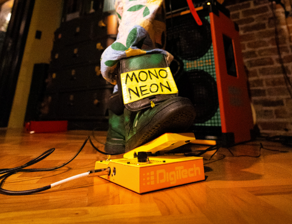 MonoNeon NAMM Demo – Digitech Launches New Signature Pedal with MonoNeon