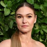 Julia Stiles Recalls Her ‘SNL’ Cameo That Came Together in One Day: “I Scrambled to Find Childcare”