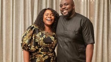 “10 Years of Love and Friendship” Omawumi Celebrates Wedding Anniversary with Oluwatosin