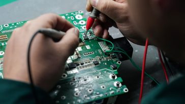 The Missing Link in China’s EV Boom: Who Will Fix Them?