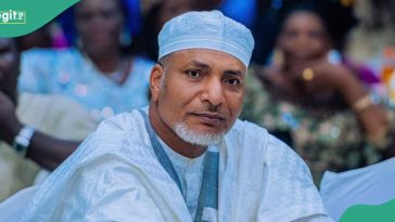 Powerful senator speaks on dumping APC in popular northern state