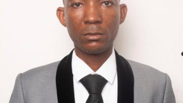 Ogun State Teacher Kayode Adewale Makes Final List for $1 million Global Teacher Prize