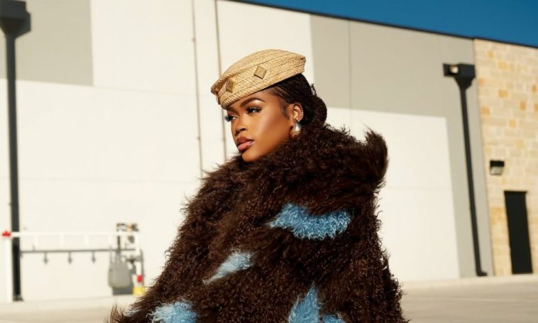 Peak Mill Channels Bold, Chic and Timeless in Her New Look